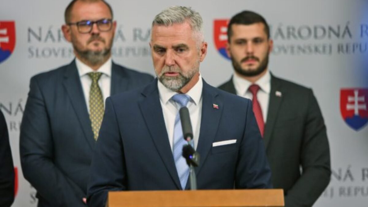 Opozícia nemá záujem o sfunkčnenie kontrolných výborov, ktorým predsedá, tvrdí Gašpar