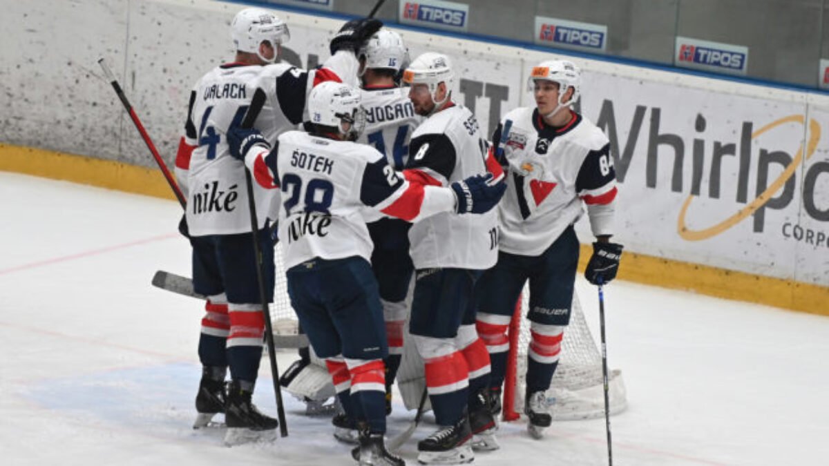 Hokejový Slovan Bratislava má nového vlastníka, svoje podiely predali aj doterajší menšinoví akcionári