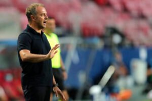 FC Barcelona prehrala v Pamplone s Osasunou. Prvú bodovú stratu vzal tréner Flic...