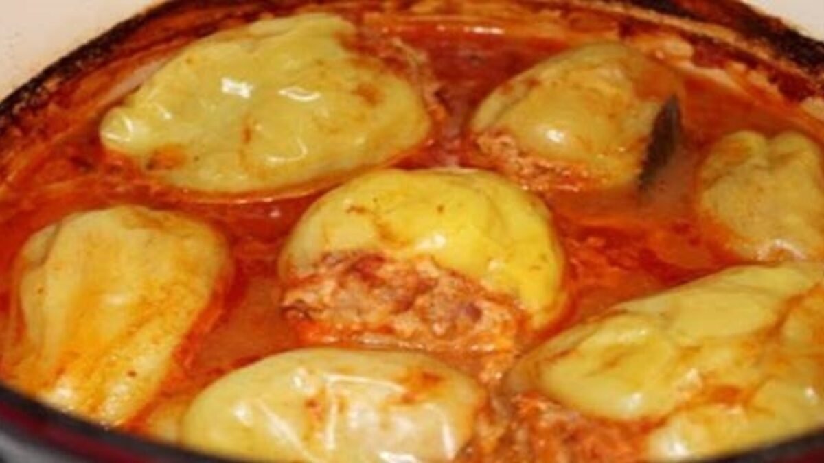 Toto sú skvelé, tradičné PLNENÉ PAPRIKY od babky, ktoré nemajú fakt žiadnu chybu: Odskúšaný 50 ročný recept!