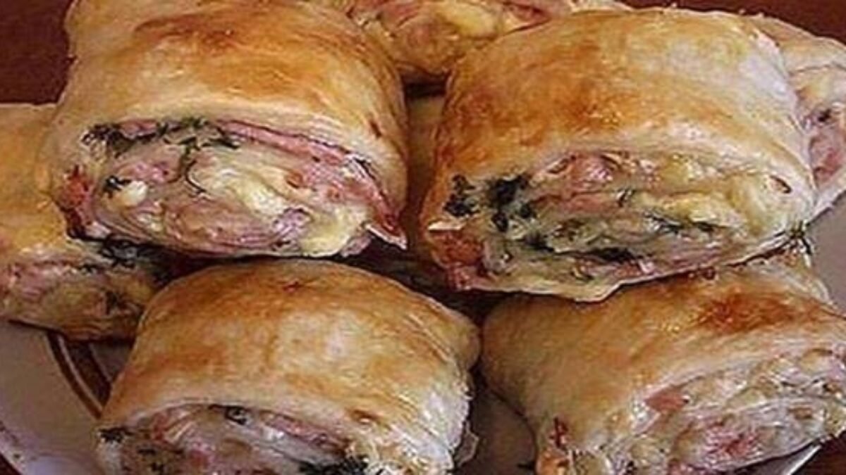 Syrové rolky z lístkového cesta s veľmi obľúbenou náplňou: Lepšie ešte ako klasické chlebíčky!