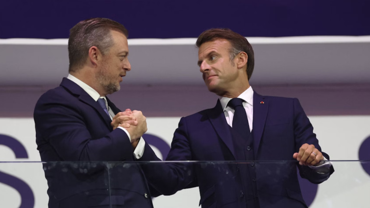 Macrona vypískali na záverečnom ceremoniáli paralympijských hier