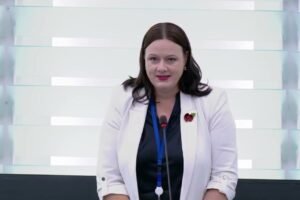 K. R. NEVEĎALOVÁ: DESAŤTISÍCE MŔTVYCH NA BLÍZKOM VÝCHODE A EÚ SA STÁLE BOJÍ POVE...