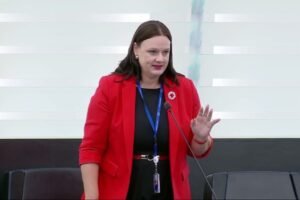 K. R. NEVEĎALOVÁ: PODPORA UKRAJINY DO POSLEDNÉHO EURA? SKÚSME KONEČNE ZDRAVÝ ROZ...