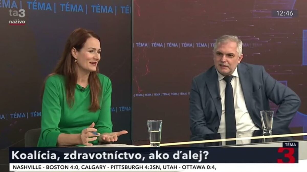Koalícia, ako celok naďalej pri hlasovaní jednotná.