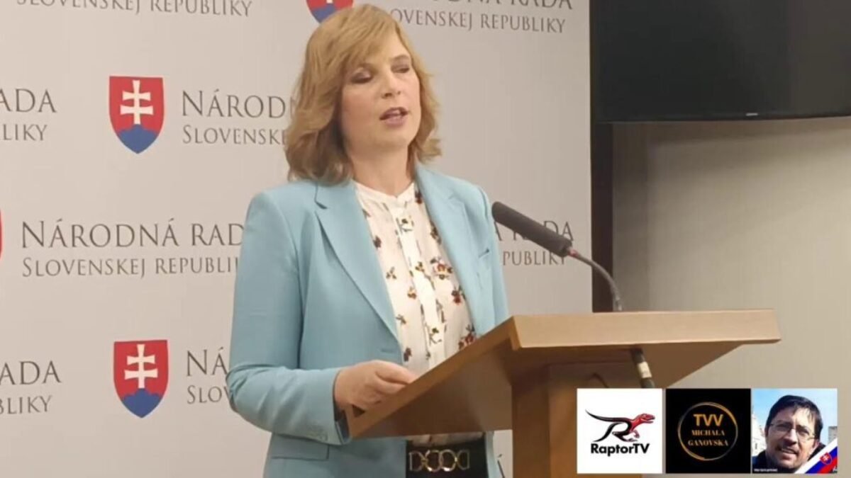 Odovzdávanie deklarácie najvyšším ústavným činiteľom z konferencie „Vízia pre nové Slovensko“