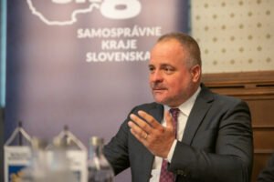 Samosprávne kraje nesúhlasia pri konsolidácii s krátením dane z príjmu fyzických...