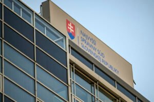 Najvyšší súd SR a Najvyšší správny súd SR podpísali memorandum o spolupráci