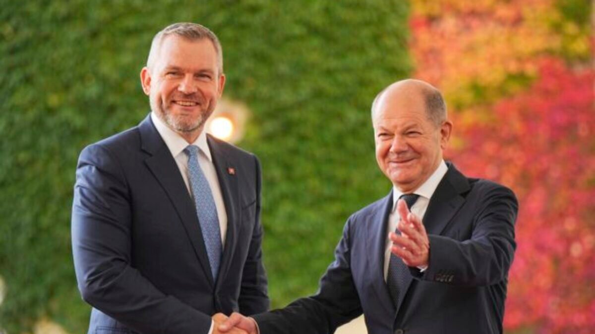 Prezident Pellegrini odletí na návštevu Nemecka, stretne sa so Scholzom i Steinmeierom