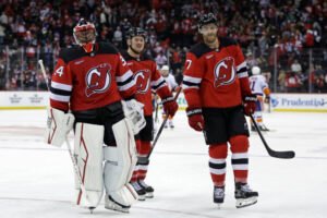 New Jersey Devils neprežíva optimálnu časť sezóny, Nemec sedel na tribúne a Tata...