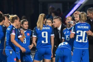 Zápas slovenských futbalistiek s Walesom sledoval rekordný počet fanúšikov, trén...