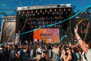 Tri generácia, jeden festival. Colours of Ostrava po The Chainsmokers ohlásil ďa...