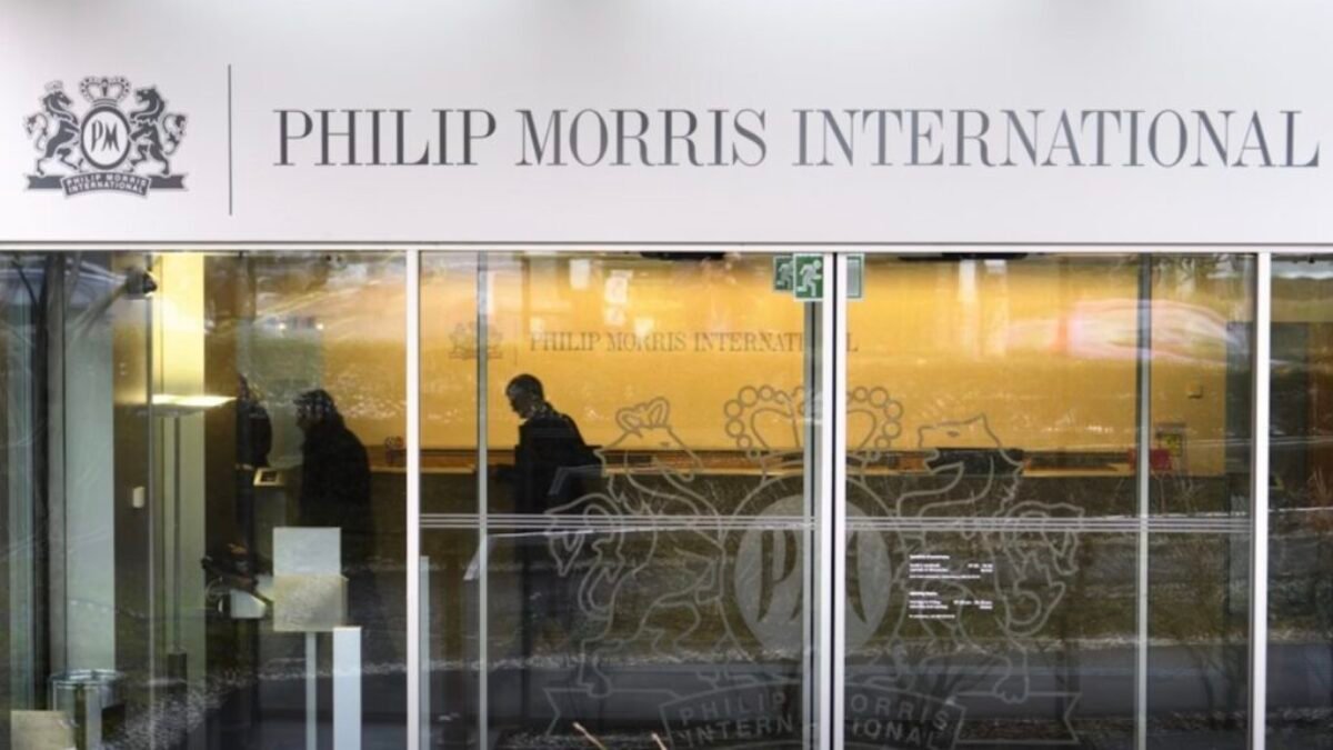 Americký tabakový gigant Philip Morris zatvorí dve nemecké továrne v Drážďanoch a Berlíne
