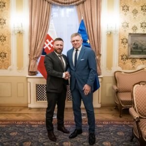 Predseda vlády SR Robert Fico vyslovil Petrovi Kotlárovi plnú podporu