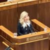 Martina Šimkovičová: KONIEC OBDOBIA VYVOLENÝCH V KULTÚRE