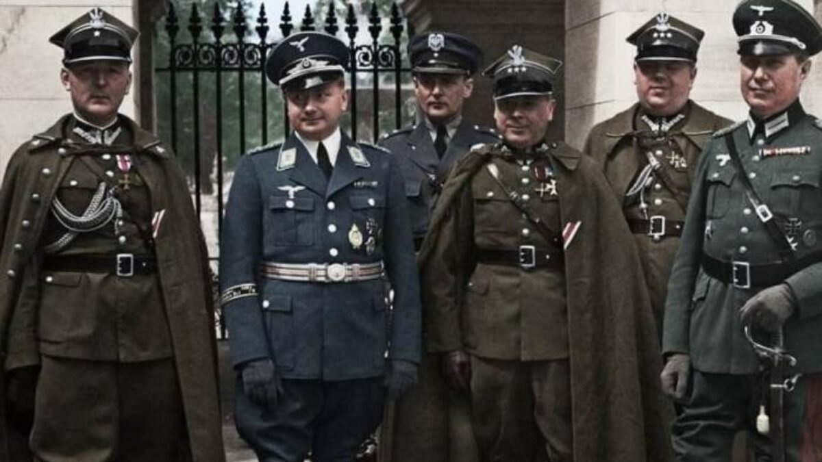 Bieli a našuchorení presne ako nacisti!  Poľsko nemá právo byť žalobcom pred historickým súdom
