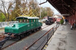 Legendárna Viedenská električka je späť v Bratislave. Oslavuje 110 rokov a pozri...