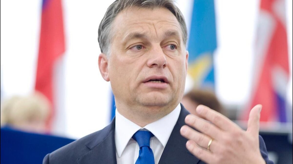 Viktor Orbán: Je čas si všímať, že európski lídri, bruselskí byrokrati, priviedli Západ do beznádejnej vojny. Veria, že toto je vojna Západu proti Rusku