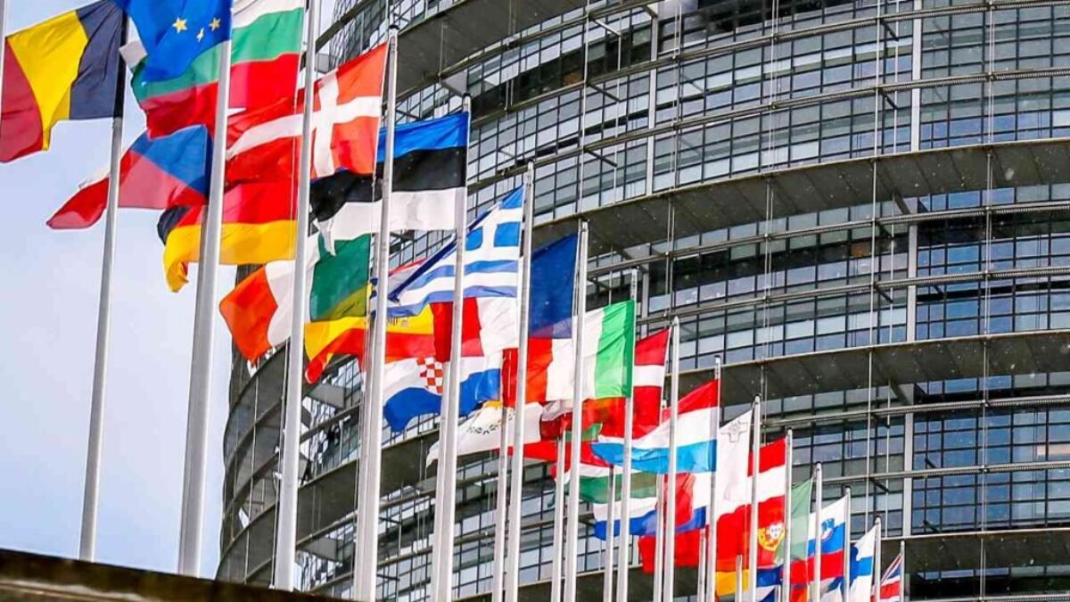Vlastenecké sily zaznamenali v Európskom parlamente pozoruhodný úspech