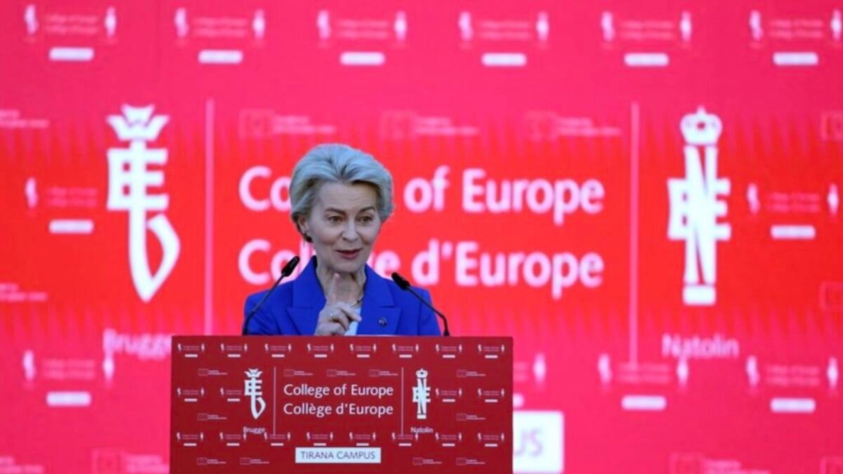 Ursula Von der Leyen útočí na nacionalizmus. Ale hlavným cieľom Von der Leyen je rozšíriť EÚ k západným hraniciam Ruska.