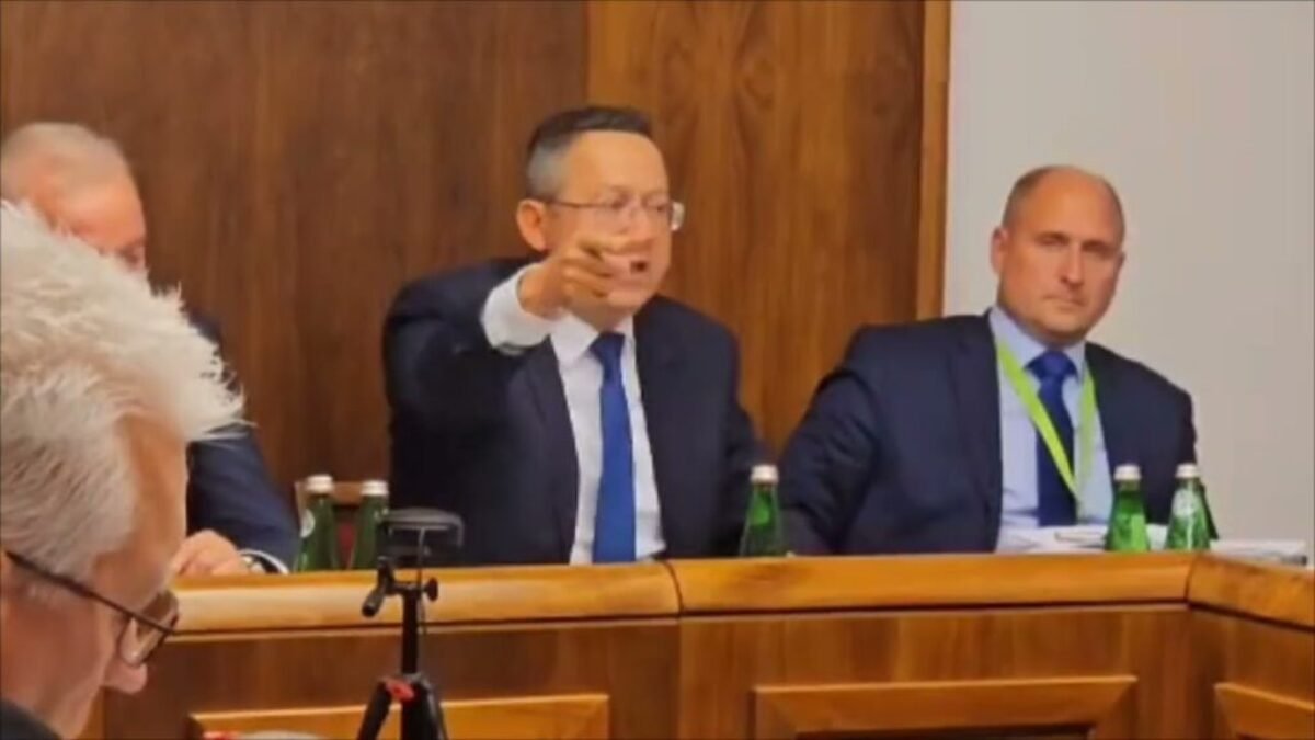 L. KAMENICKÝ: 💶 ŠTÁTNY ROZPOČET V NR SR – rokovanie Výboru pre financie a rozpočet NR SR