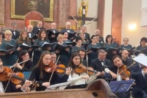 Topoľčany: Chrámový zbor oslavuje 150.výročie tradície zborového spevu v Topoľča...