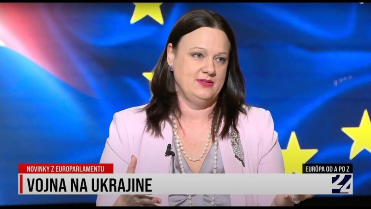 K. R. NEVEĎALOVÁ: KOĽKO EŠTE, MILÉ PSko, KOĽKO EŠTE TREBA TLAČIŤ NA PÍLU?