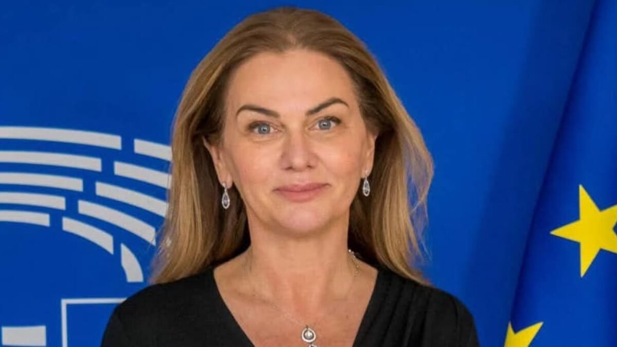Jednou z tém prebiehajúceho plenárneho zasadnutia Európskeho parlamentu je aj vplyv zvolenia Donalda Trumpa za nového amerického prezidenta na vzťahy medzi …