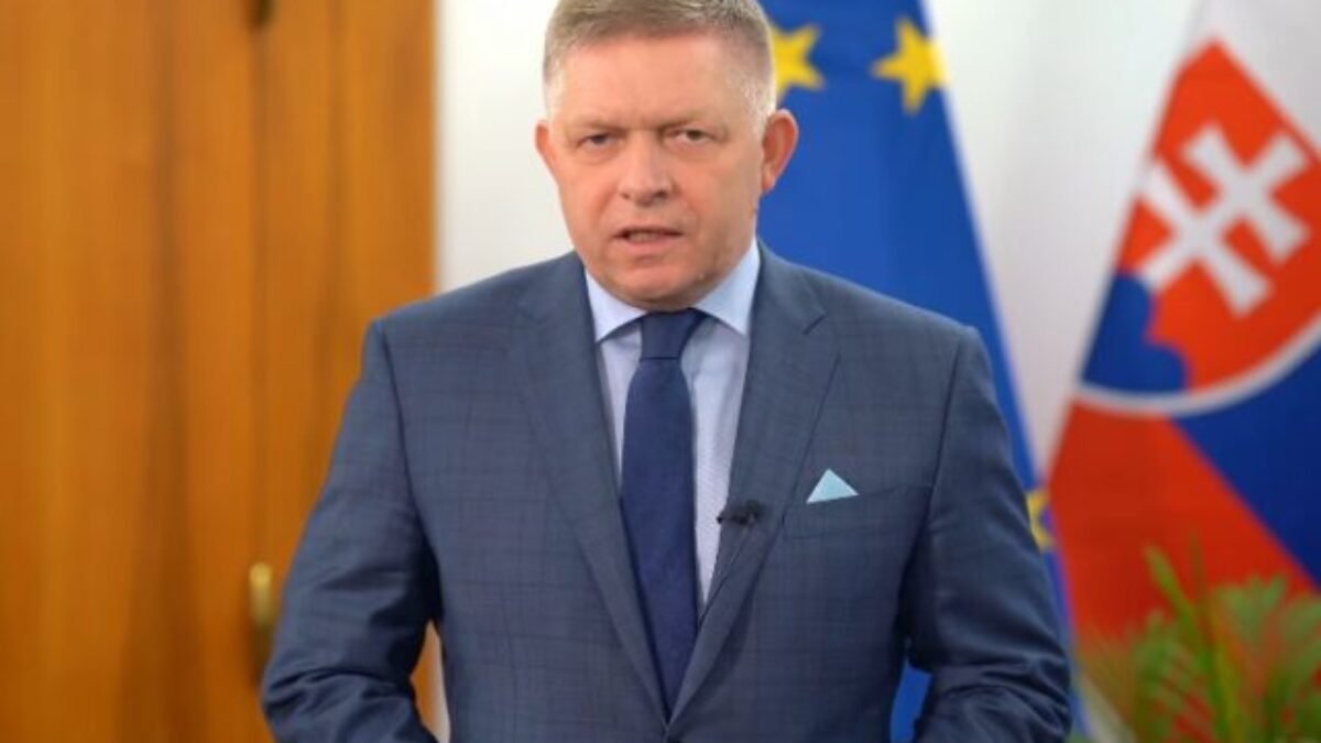 Fico ostro nesúhlasí s rozhodnutím Bidena o raketách. Ide o bezprecedentnú eskaláciu napätia, povedal (video)