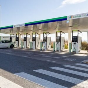 Elektromobilita: DKV Mobility rozširuje svoju sieť nabíjacích miest pre elektrom...