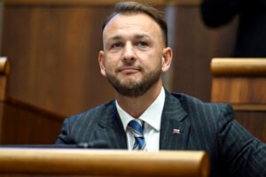 Ministerstvo vnútra plánuje zabezpečiť tri ťažké vrtuľníky pre zásahové, záchran...