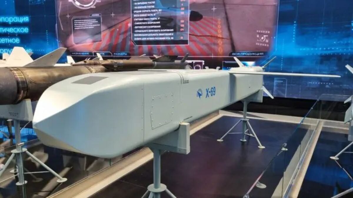 Opäť SU-57? Po ruskom údere na cieľ došlo v Odese k viacnásobnej redetonácii skladu munície NATO