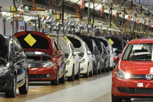 Nemecký automobilový priemysel zaznamenal rekordné straty