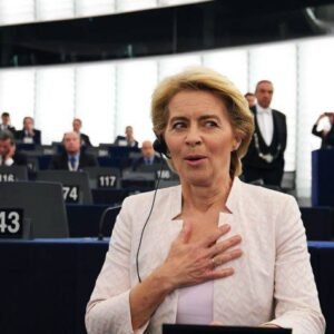 Von der Leyenová žiada, aby krajiny EÚ zvýšili výdavky na obranu