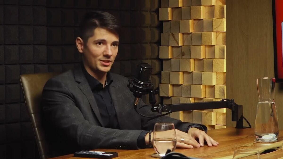 E. KALIŇÁK: BUĎME V STREHU! AK SA BRUSEL NESPAMÄTÁ HROZÍ ROZPAD EÚ❗