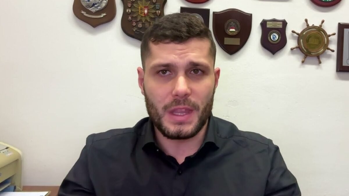 R. GLÜCK: DENNÍK N = NOVINÁRSKE ZÚFALSTVO 🤦🏻
