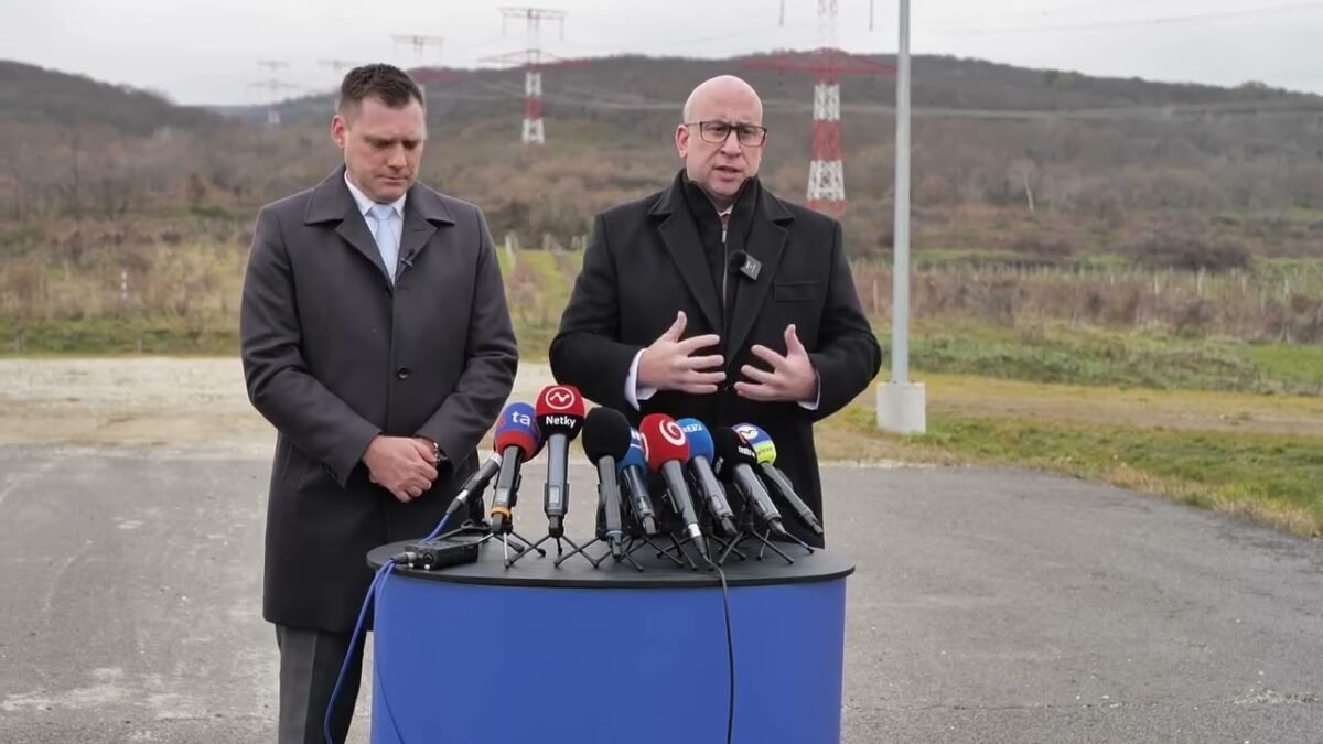 J. RÁŽ: TUNEL KARPATY MÁ EIA