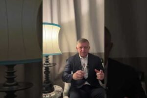 R. FICO: ČO SA NEZMESTILO NA TLAČOVKU XXXII.