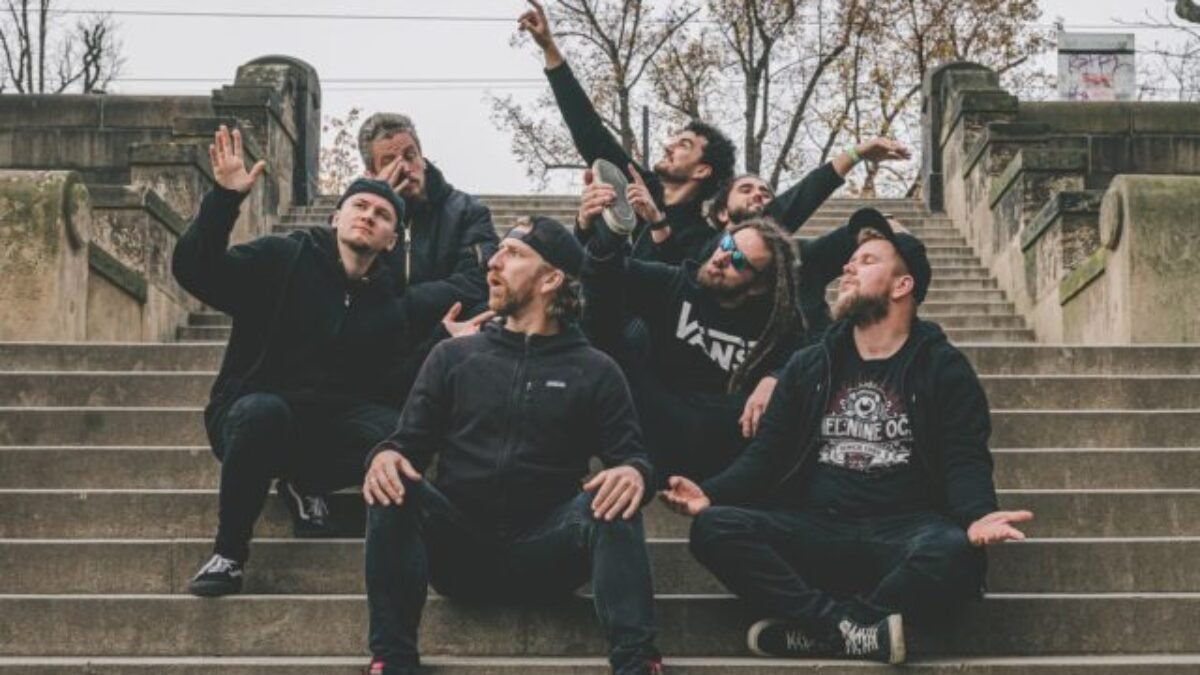 Kapela Heľenine Oči sa stáva súčasťou vzrušujúceho projektu East European Rock Alliance