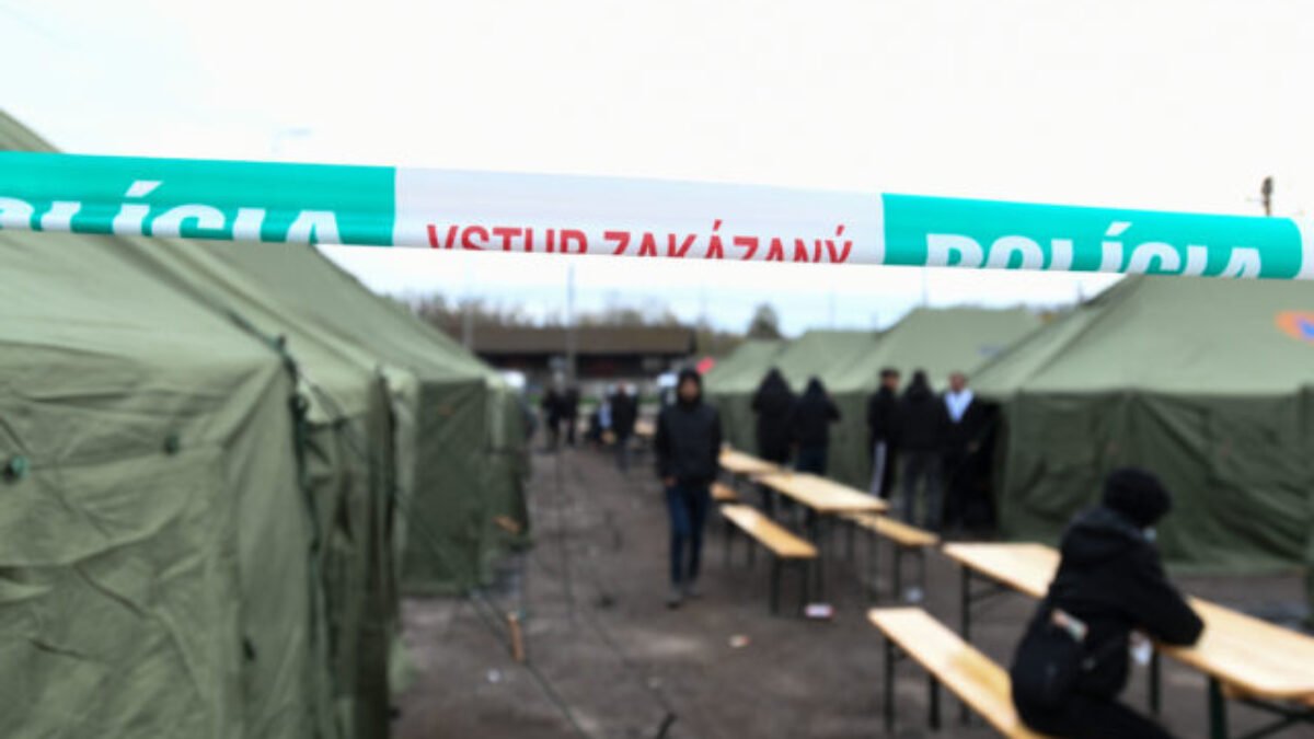 Vláda schválila reformu azylovej a migračnej politiky, dopomôcť má k zvládaniu migračných kríz