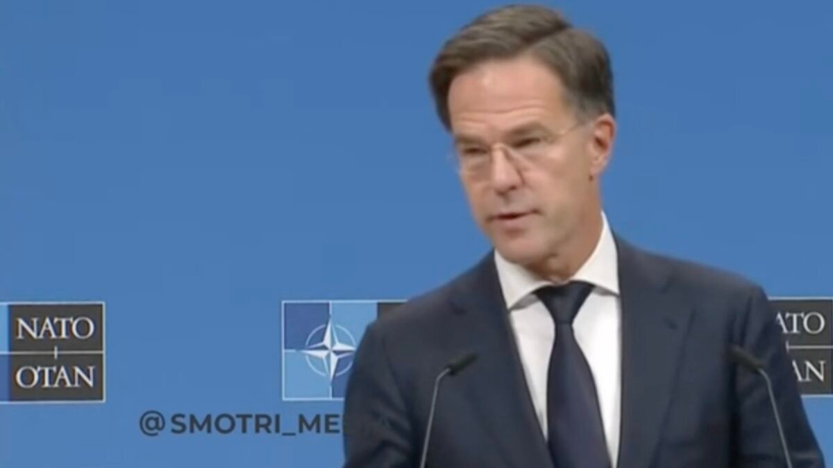 NATO nediskutuje o pozvaní Ukrajiny do aliancie
