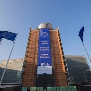 Nové zloženie Európskej komisie začalo vykonávať svoju činnosť