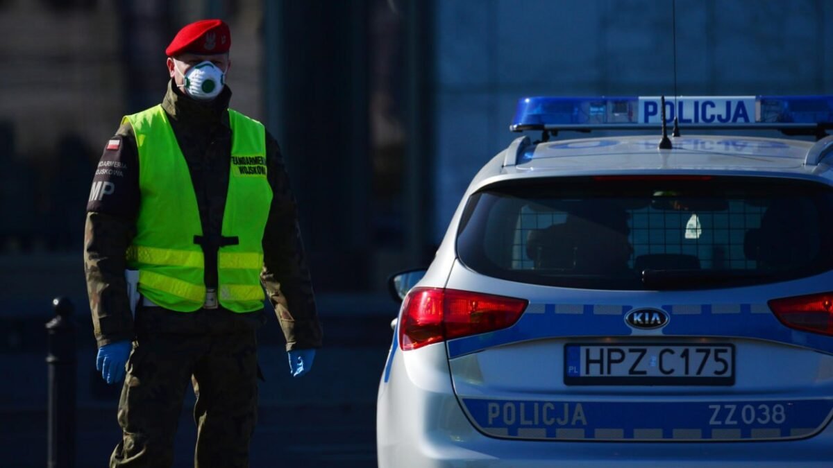 Homofóbia v Poľsku bude trestaná zákonom. Pokuta alebo trest odňatia slobody.