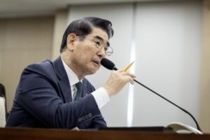 Juhokórejský minister obrany Kim Yong-hyun podal demisiu