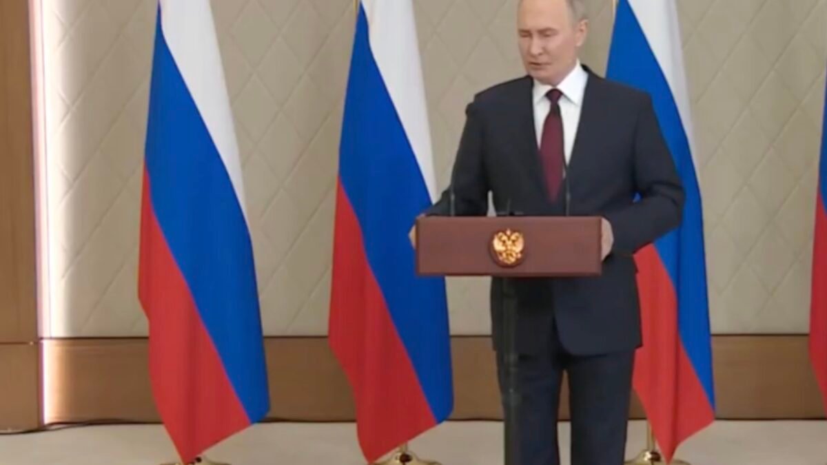 Vladimír Putin: Podmienkou mieru je stiahnutie ukrajinských jednotiek z DĽR, LĽR, Záporožia a Chersonu, medzinárodné uznanie regiónov a zrušenie sankcií