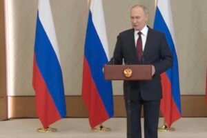 Vladimír Putin: Podmienkou mieru je stiahnutie ukrajinských jednotiek z DĽR, LĽR...