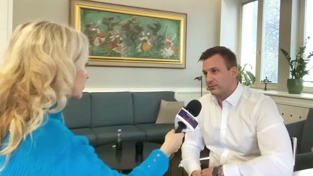 J. Gedra: Rozhodnutie Zelenského o zastavení plynu pre SR nemôže ostať bez našej odpovede!
