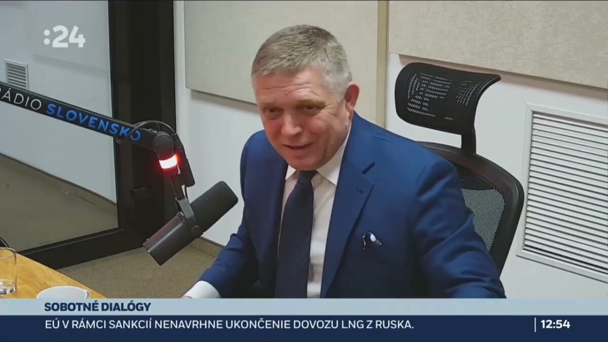 R. FICO: PROTIVLÁDNE PROTESTY SÚ POSTAVENÉ NA TOTÁLNYCH KLAMSTVÁCH A TÝM MY USTUPOVAŤ NEBUDEME