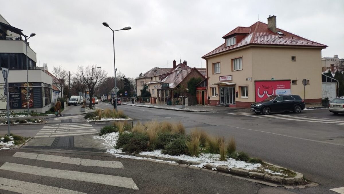 Tip na prechádzku: Z Rače na Kamzík a k Figaru