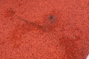 Incident v Dúbravke: mládež odpálila pyrotechniku na úplne novom športovisku